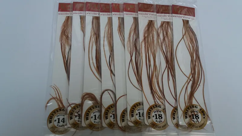 Whiting 100 Saddle Hackle Pack in Medium Ginger-2